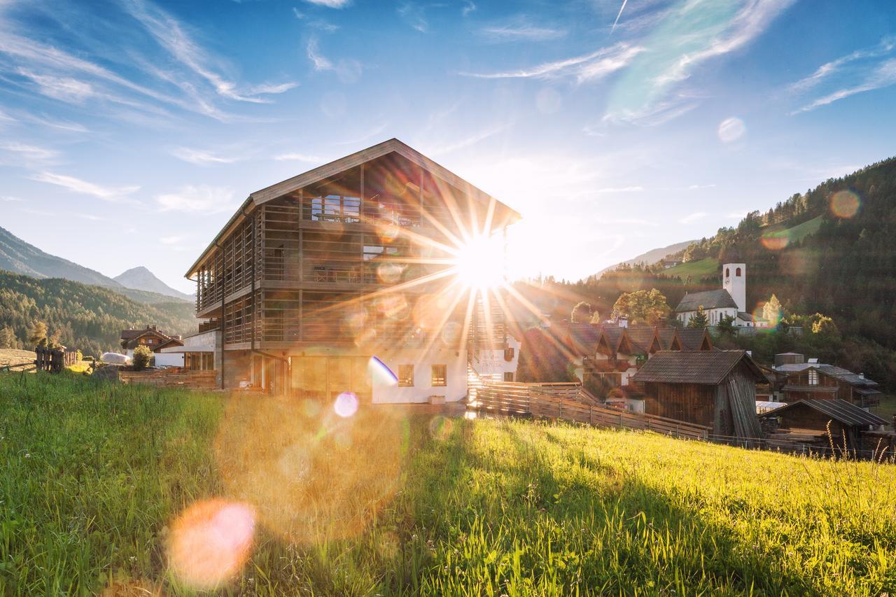 Joas Natur.Hotel.B&B San Candido Exterior photo
